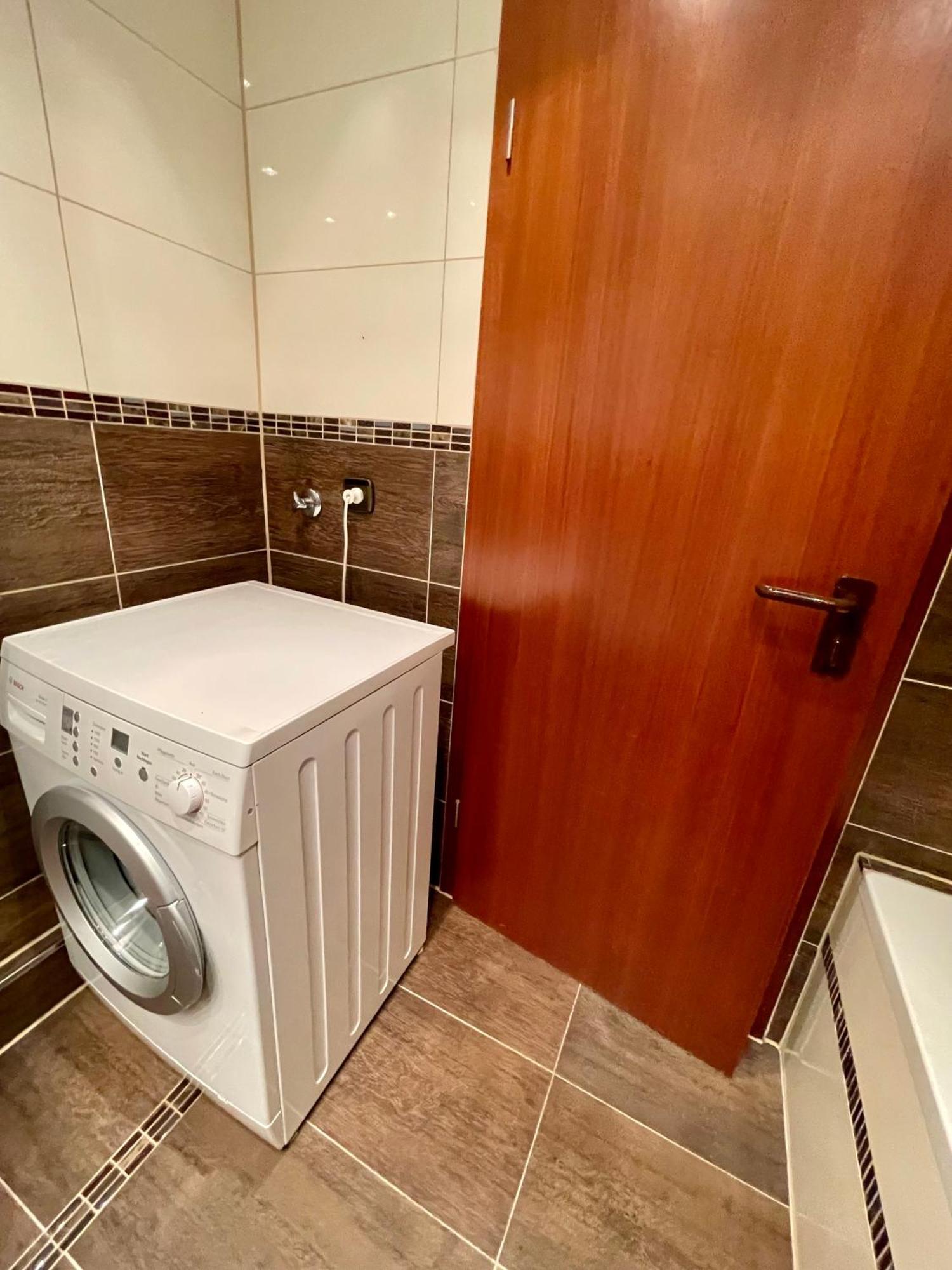 Wunderschoenes 2 Zimmer Apartment Zentrum Goldstadt プフォルツハイム エクステリア 写真