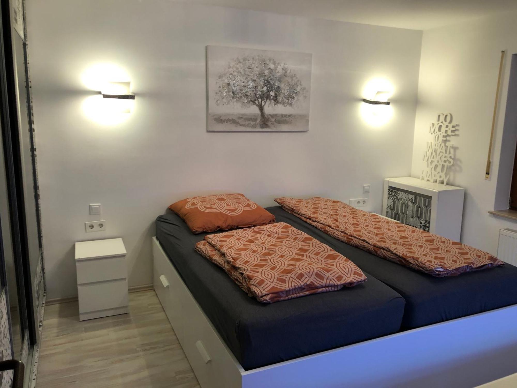 Wunderschoenes 2 Zimmer Apartment Zentrum Goldstadt プフォルツハイム エクステリア 写真