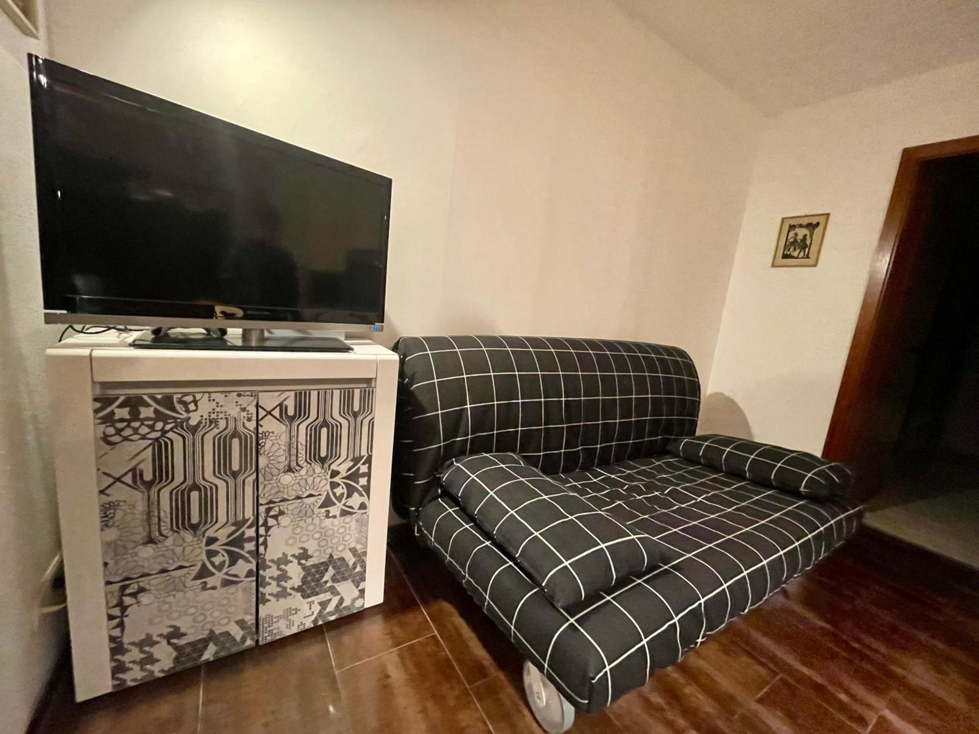 Wunderschoenes 2 Zimmer Apartment Zentrum Goldstadt プフォルツハイム エクステリア 写真